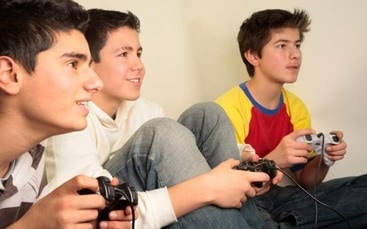 boys and video games